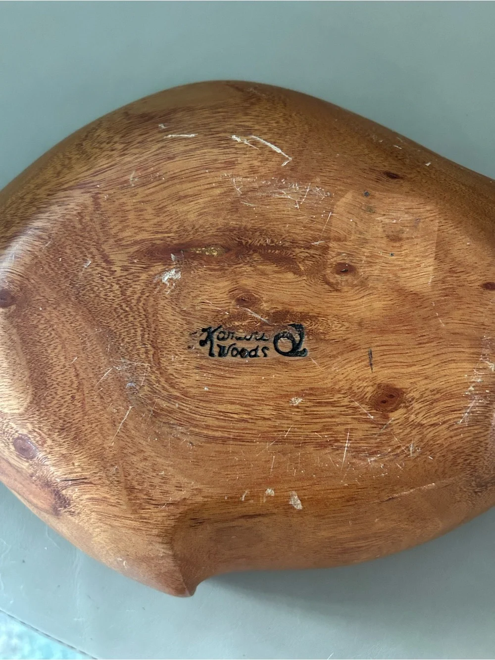 Kamari Woods Hand-Carved Monkey Pod Wood Fish Bowl - Brown